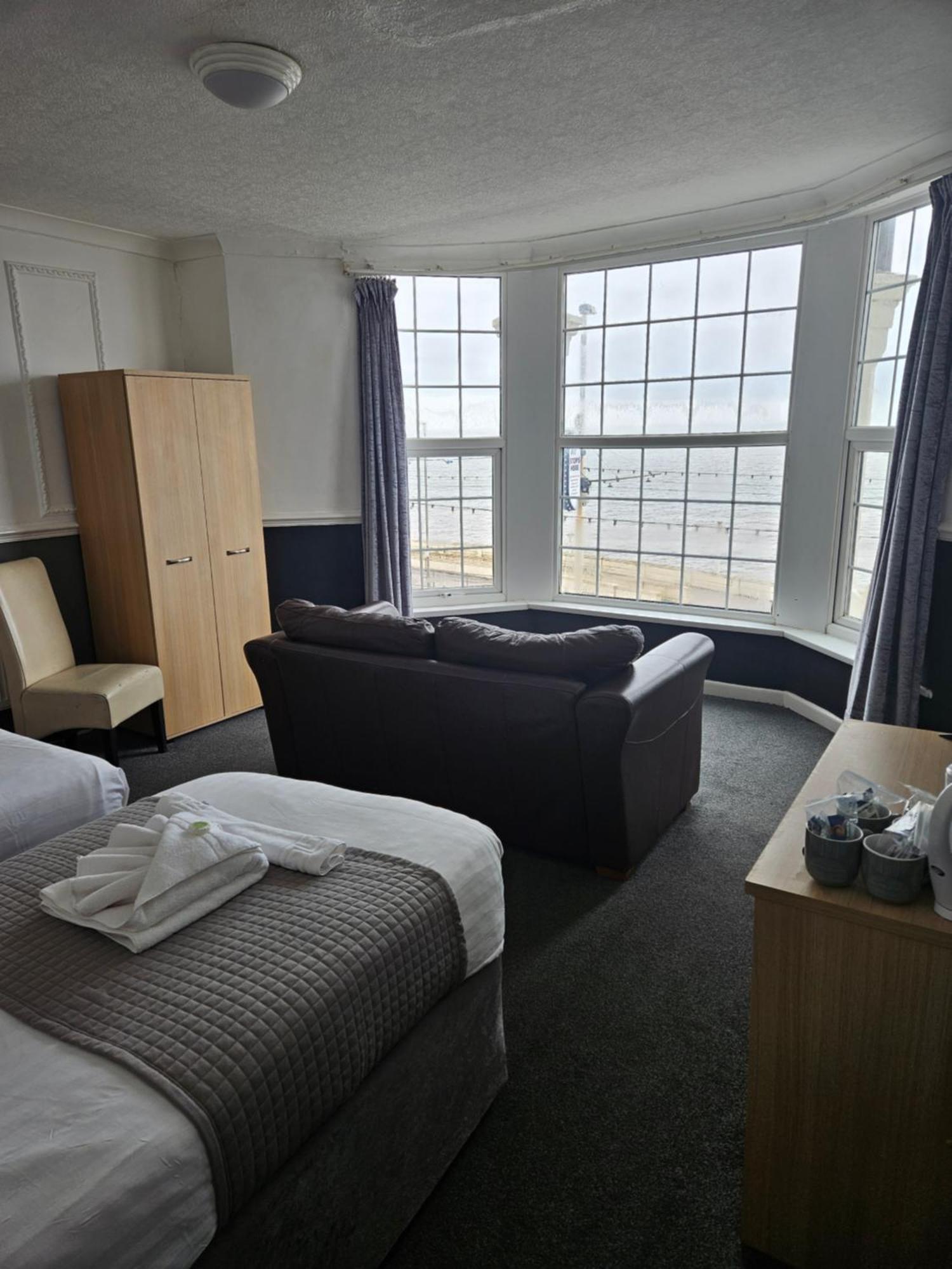 The President Hotel Blackpool Esterno foto