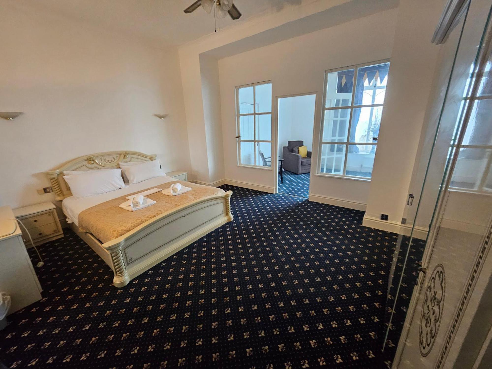 The President Hotel Blackpool Esterno foto