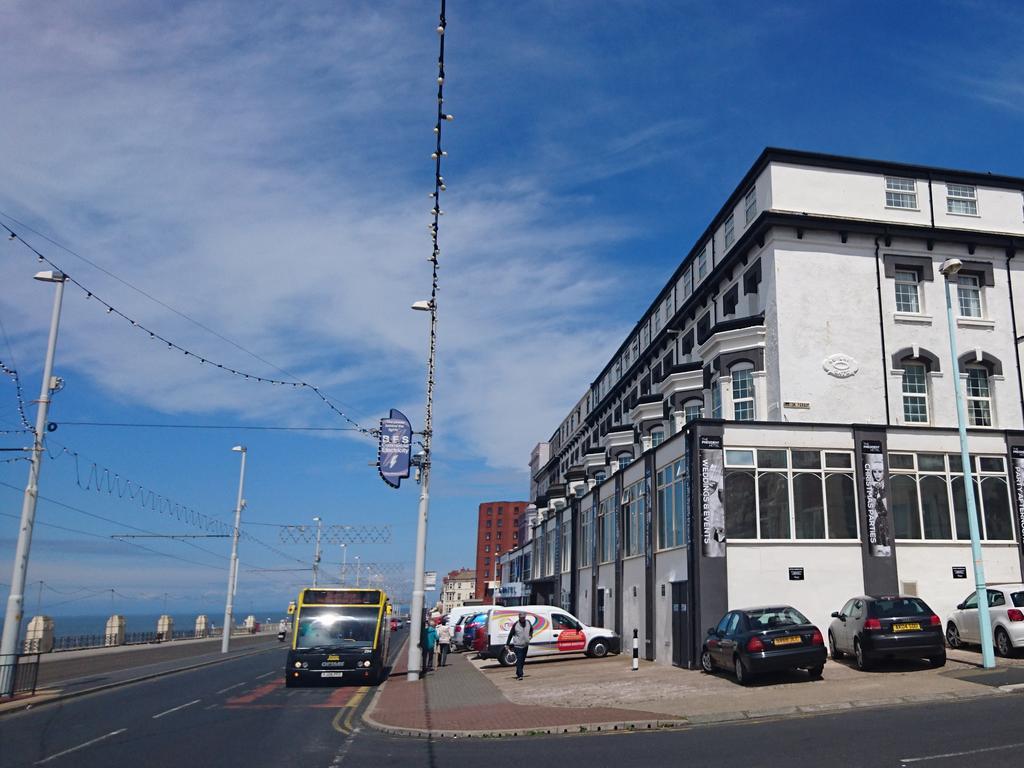 The President Hotel Blackpool Esterno foto